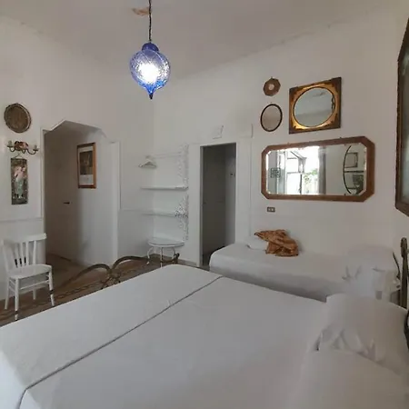 Lido Liberty Bed & Breakfast Lido di Ostia